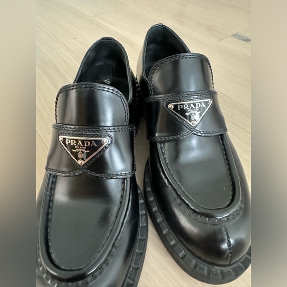 Prada chocolate loafers - Picture 2 of 6